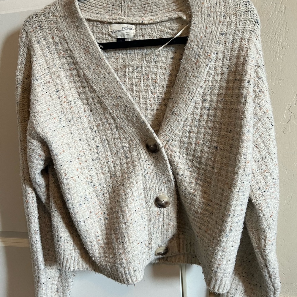 Universal Thread Speckled Cream Cardigan